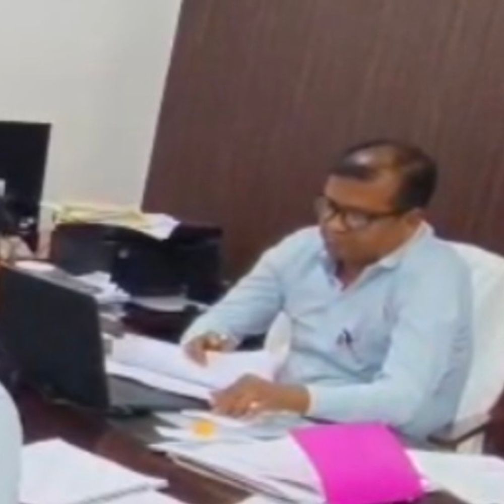 खराब हैंडपंप-नल-जल योजनाएं दुरुस्त करें-ADM:शेखपुरा में पेयजल संकट पर वार्डों में आपूर्ति के निर्देश