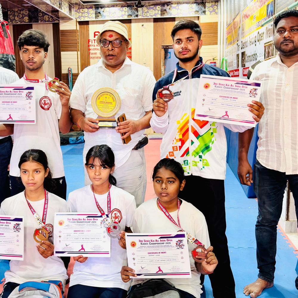 जहानाबाद के खिलाड़ियों ने कराटे प्रतियोगिता में 5 मेडल जीता:एथलीट्स ने 2 गोल्ड, 1 सिलवर, 2 ब्रोंज मेडल हासिल किया