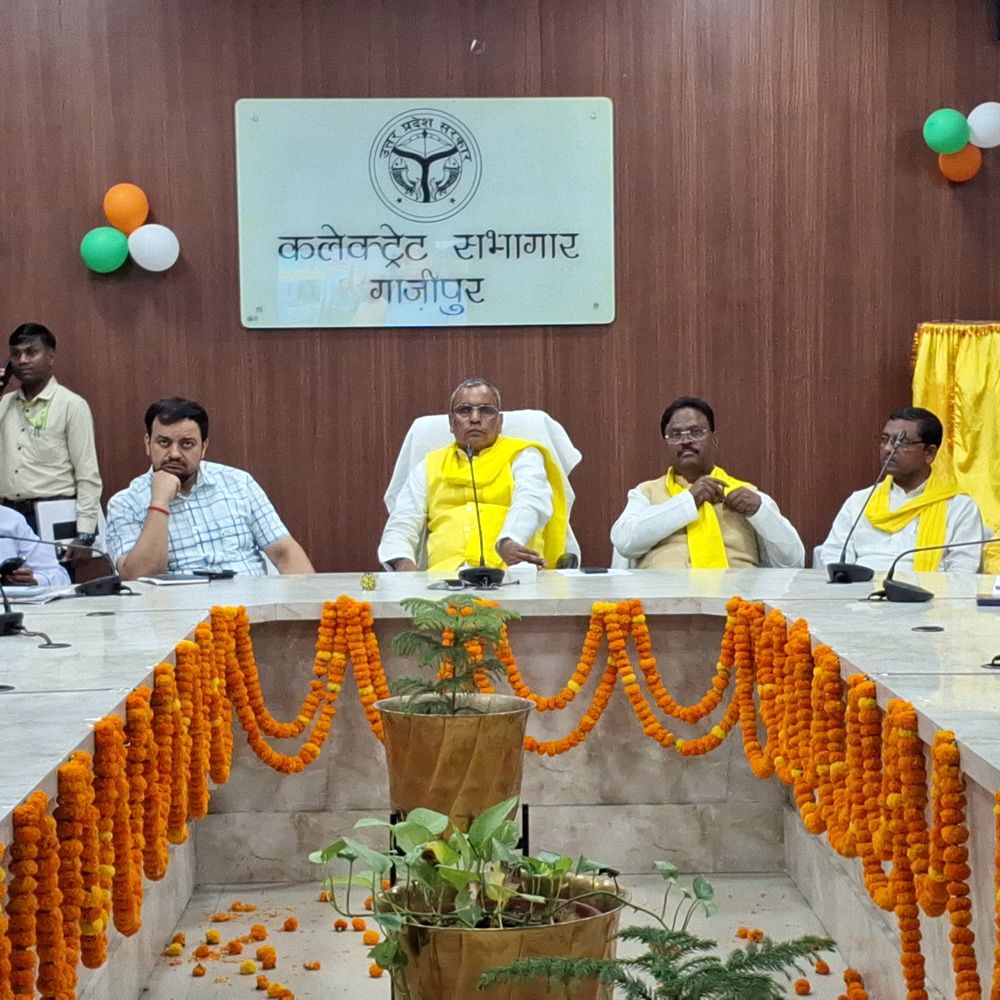 गाजीपुर में ओमप्रकाश राजभर का बयान:शिक्षामित्रों के मानदेय पर बोले, गनर के दुष्कर्म मामले को बताया पुलिस का विषय