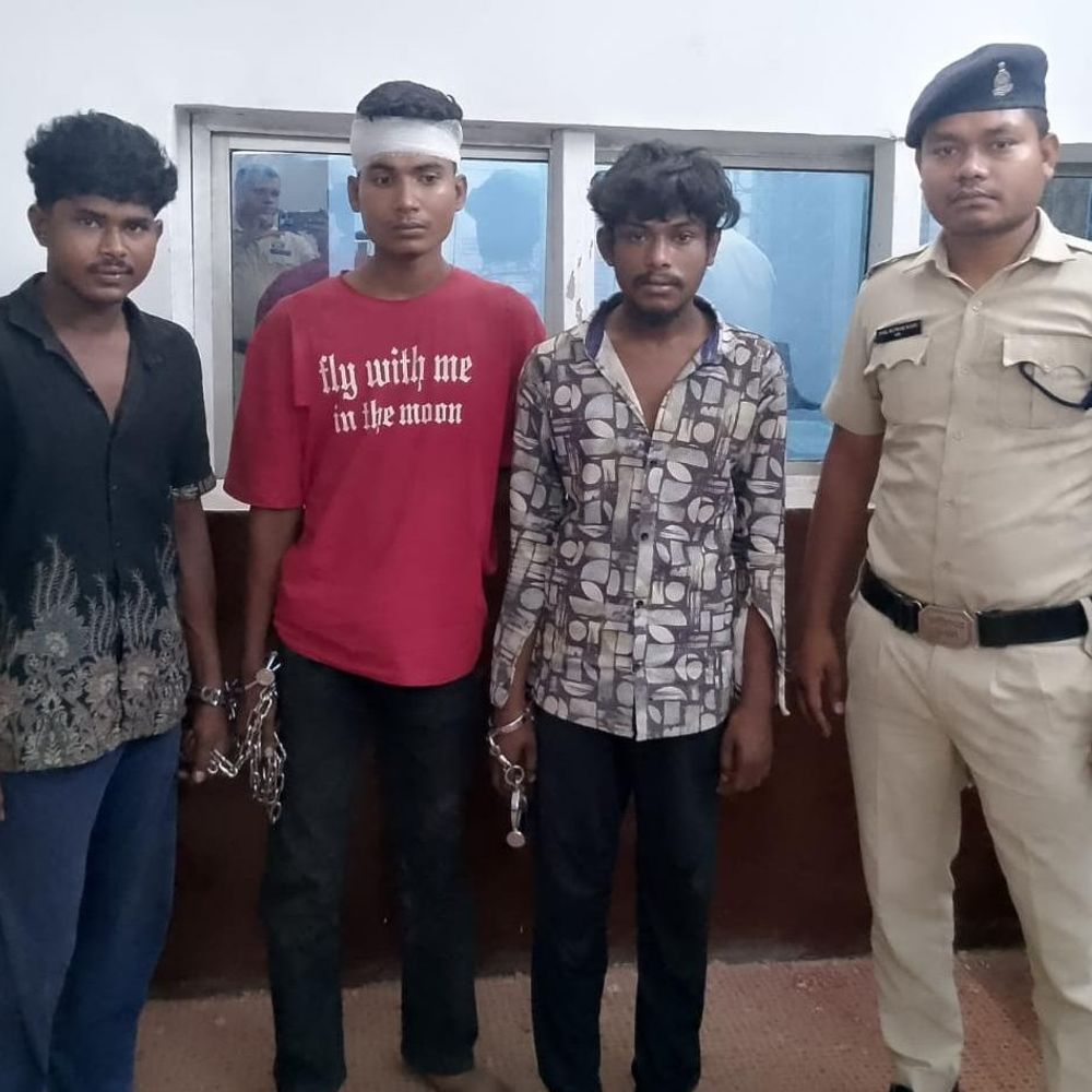 बलौदाबाजार में रिसदा बाईपास पर ट्रक ड्राइवरों से मारपीट:  जान से मारने की धमकी,शराब के लिए पैसे मांगे 5 आरोपी गिरफ्तार, दो नाबालिग भी शामिल – baloda bazar News