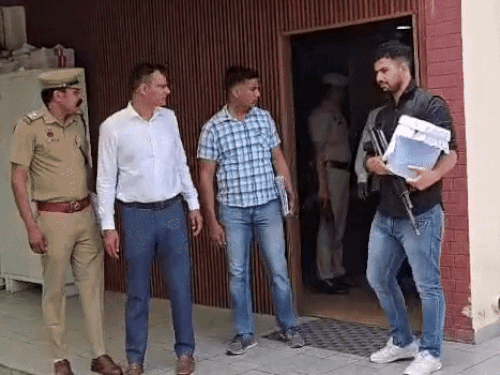 पंचकूला निगम चुनाव के बीच यूपी से आए हथियार:  क्राइम ब्रांच टीम ने पकड़ा सप्लायर, 3 अवैध हथियार व 6 कारतूस किए बरामद – Panchkula News