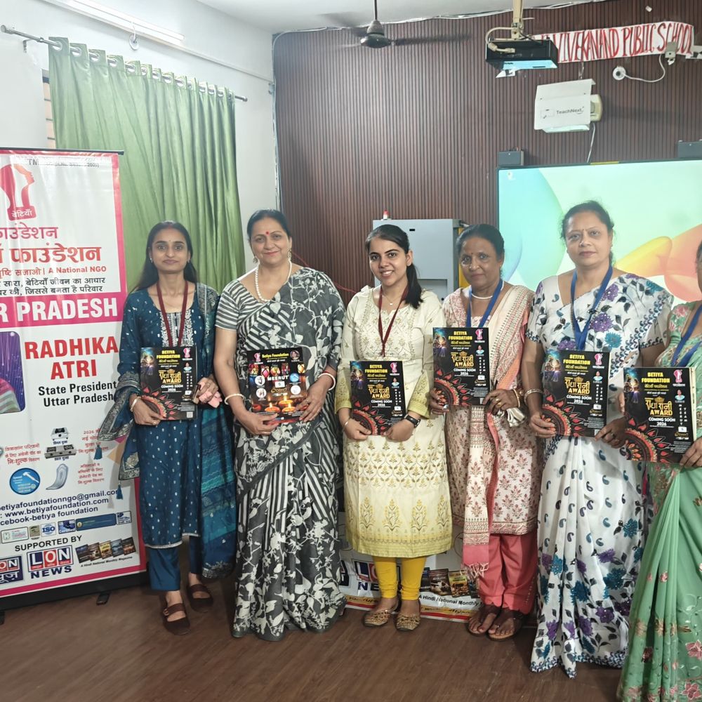 ग्राम सतवाई के स्कूल में हेल्थ टॉक, करियर काउंसलिंग आयोजित:डॉक्टर्स ने बताया स्वास्थ्य व मानसिक संतुलन का महत्व, बेटियां फाउंडेशन के नेतृत्व में हुआ आयोजन