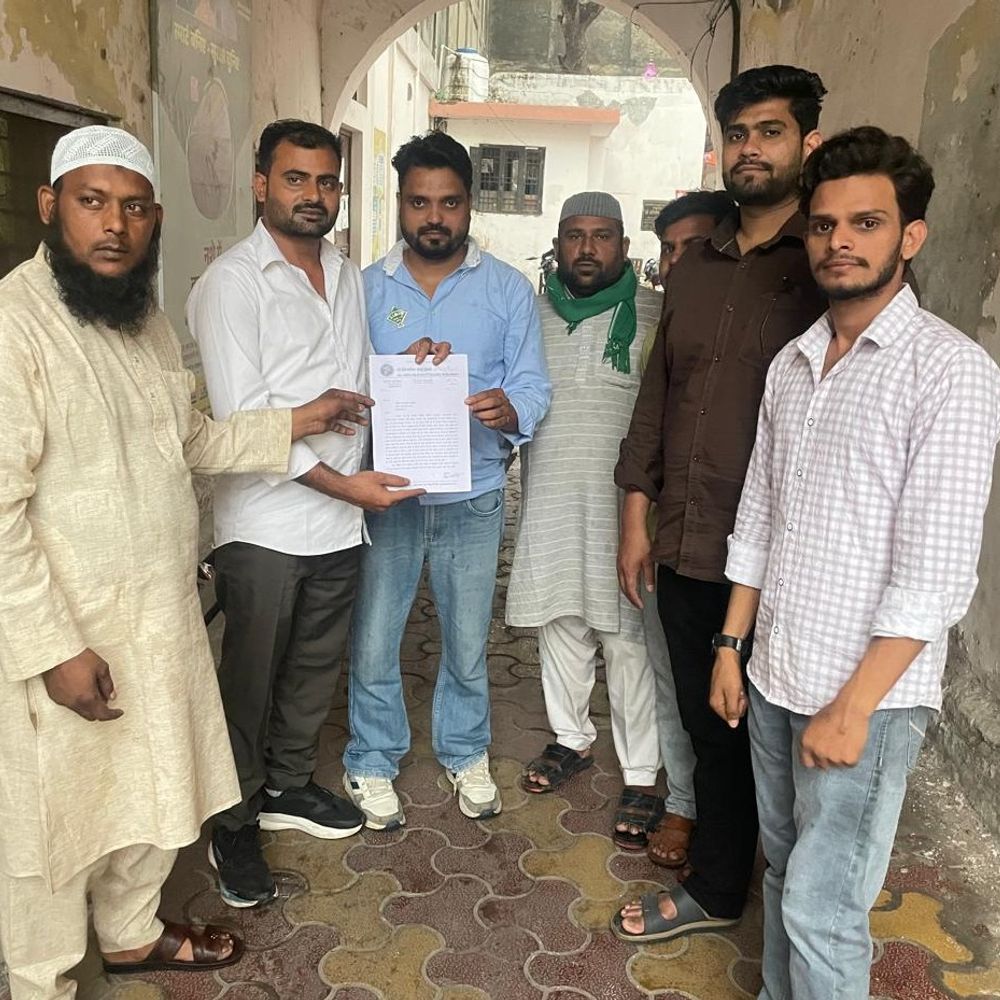 मुजफ्फरनगर में AIMIM प्रदेश अध्यक्ष की एडिट फोटो पोस्ट की:सपा जिलाध्यक्ष पर धार्मिक भावनाएं आहत करने का आरोप, FIR की मांग