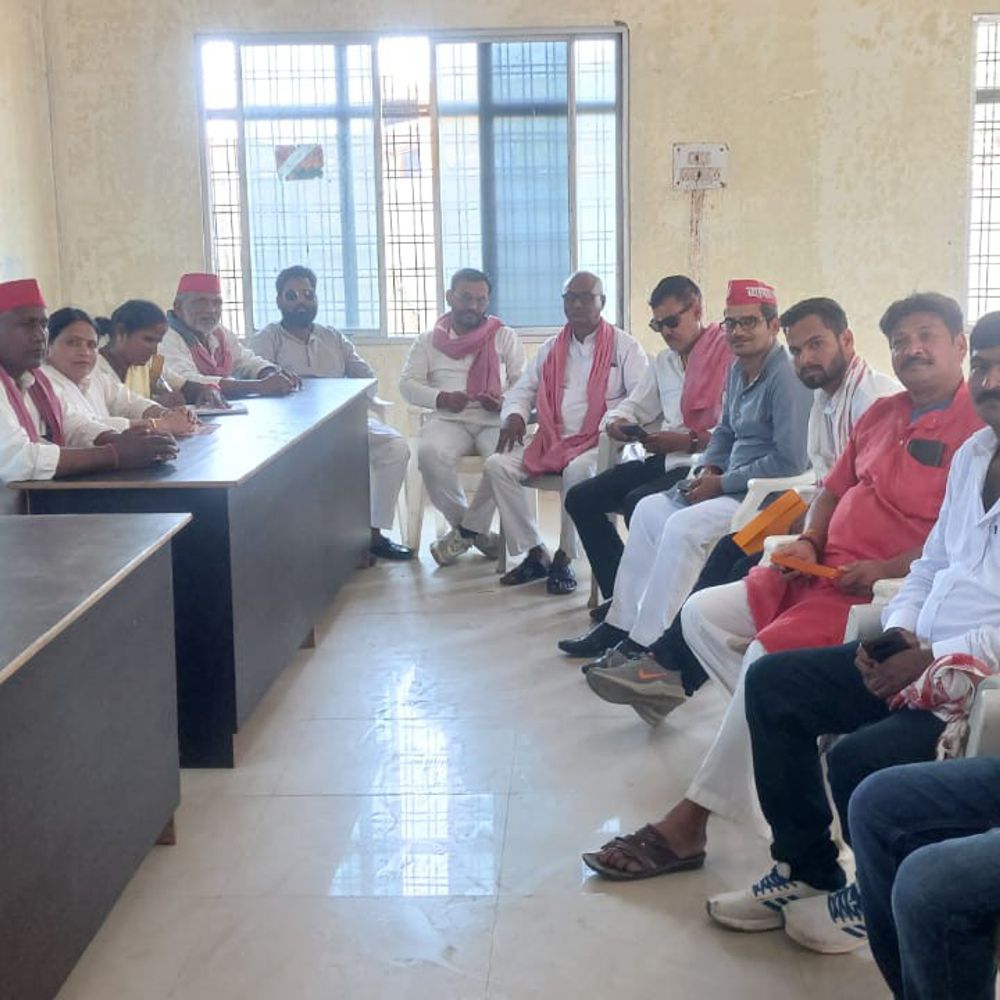 सपा की मासिक बैठक में भाजपा सरकार पर आरोप:बोले- प्रदेश में जनता के उत्पीड़न की घटनाएं आम, भाजपा सरकार विफल