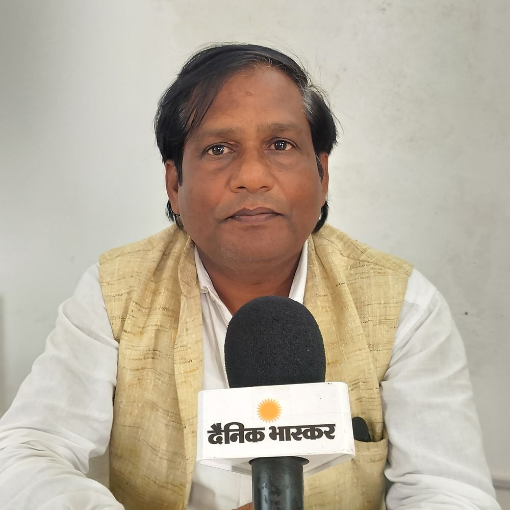 कृषि विश्वविद्यालय में धान बीज बिक्री शुरू,200 किसानों ने खरीदा:8 उन्नत किस्में उपलब्ध; मोटा धान 5021रूपए, पतला 5050 रुपए प्रति कुंतल