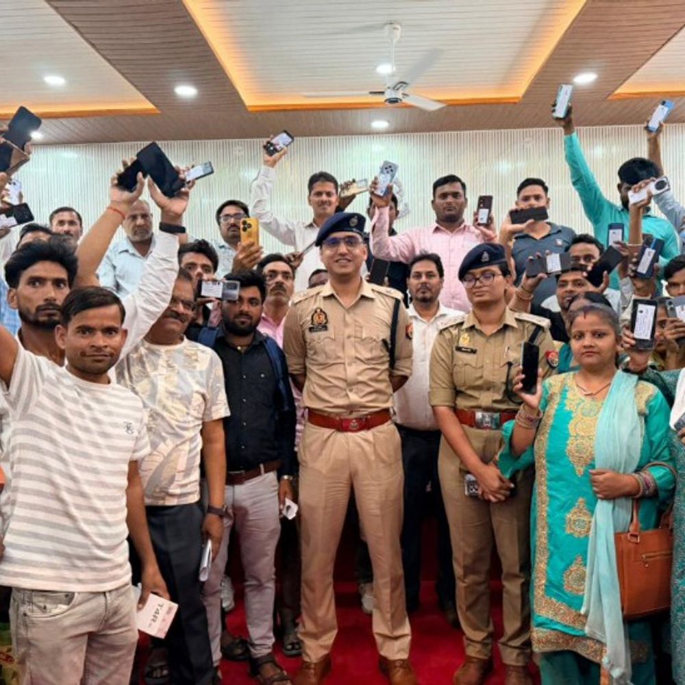शाहजहांपुर पुलिस ने 171 मोबाइल बरामद किए:40 लाख रुपए है कीमत, एसपी सिटी की अपील- मोबाइल गिरने के बाद जल्द से जल्द शिकायत दर्ज कराए
