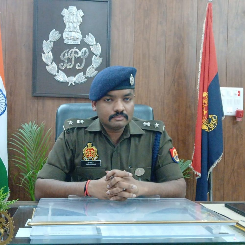 अमेठी में SP सरवणन टी का एक्शन:चौकी इंचार्ज बदले, कुछ ही घंटों में दूसरी तबादला सूची जारी