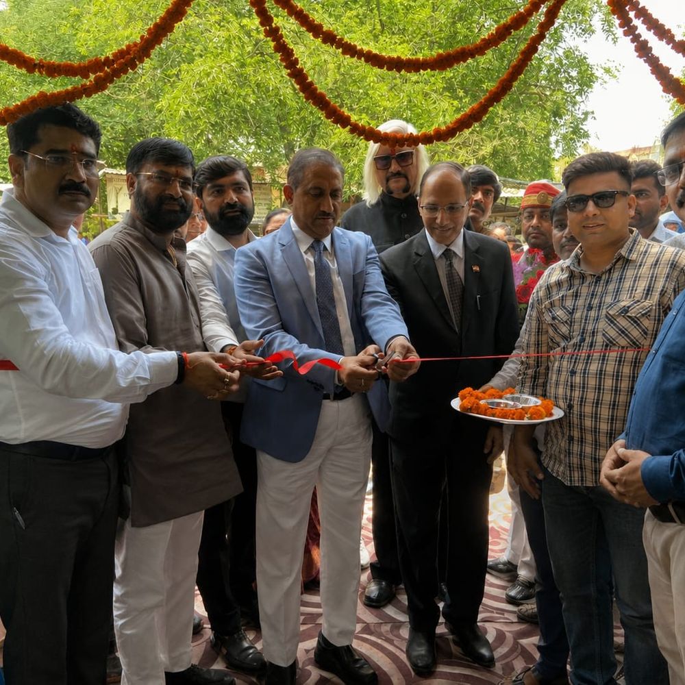 बारकोड पेमेंट सुविधा संग दीवानी परिसर में कैंटीन शुरू:डिजिटल पेमेंट के साथ हाईटेक हुआ दीवानी परिसर, जज ने कैंटीन का फीता काटा