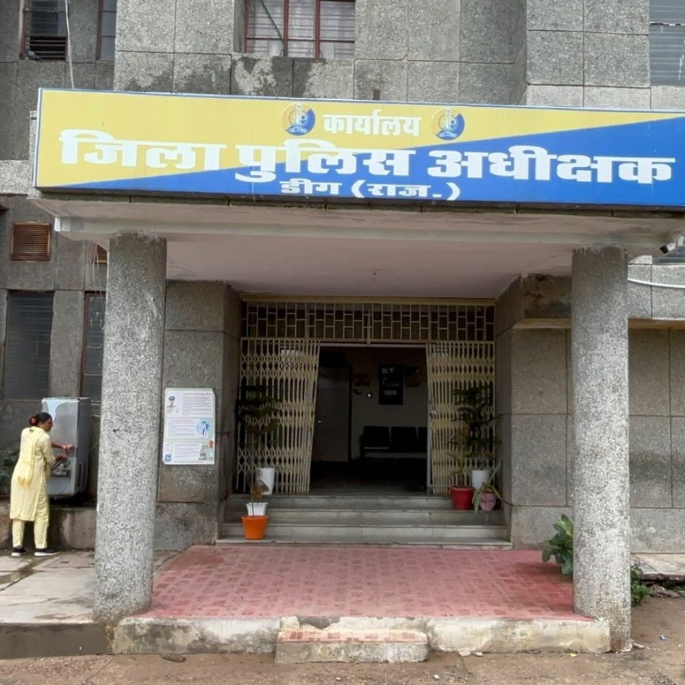 तेज स्पीड से चलाने पर 69 गाड़ियों के काटे चालान:  यातायात नियमों के उल्लंघन पर सख्त कार्रवाई की – Deeg News