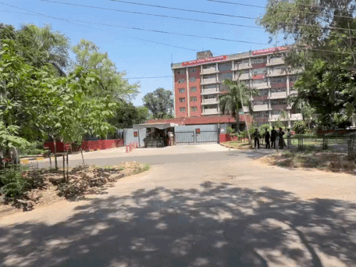 जालंधर-अमृतसर में धमाके के बाद चंडीगढ़ में हाई अलर्ट:  पंजाब पुलिस मुख्यालय का गेट बुलेटप्रूफ, सुरक्षा में और जवान किए तैनात – Chandigarh News