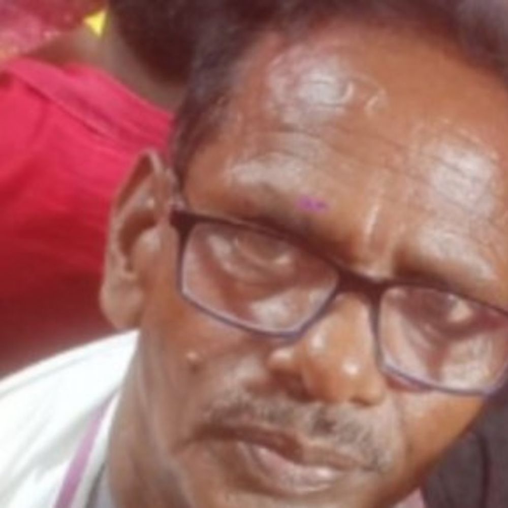 आजमगढ़ के व्यक्ति की जौनपुर में मौत:परिजनों ने लगाया शराब में जहर देने का आरोप, पुलिस बोली पोस्टमार्टम रिपोर्ट के आधार पर होगी कार्रवाई