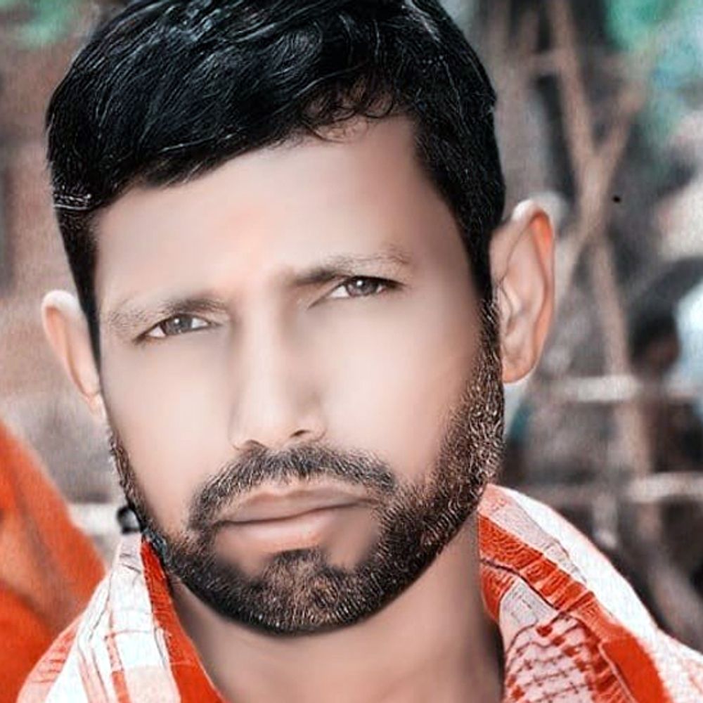 कोडरमा में दीवार गिरने से ऑटो चालक की मौत:  कील ठोकते समय दीवार के साथ गिर गए गड्‌डे में, सिर में लगी गंभीर चोट – koderma News