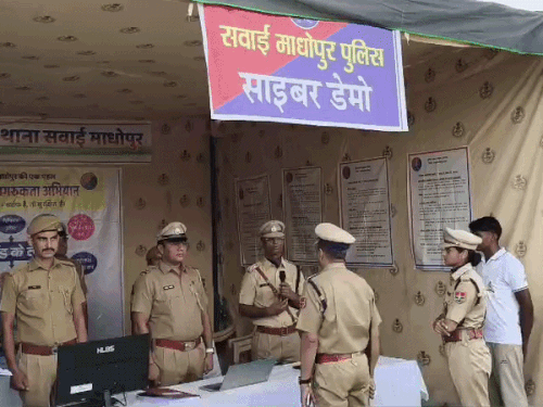 ADG विपिन कुमार पांडेय ने किया जिले का वार्षिक निरीक्षण:  पुलिस ने दंगा नियंत्रण, बस हाइजैक और नाकाबंदी जैसे डेमो दिए – Sawai Madhopur News
