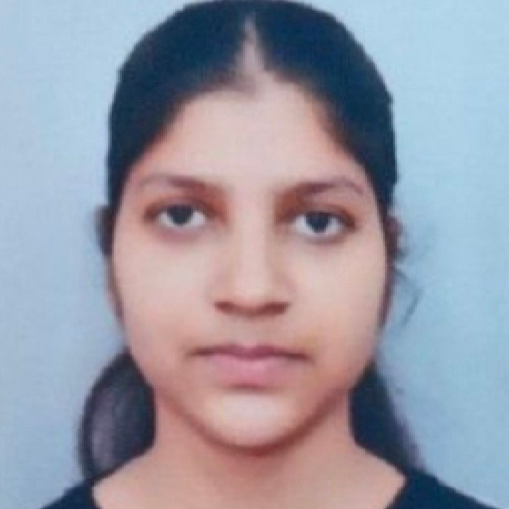 संभल में रिटायर्ड शिक्षक की बेटी ने सुसाइड किया:पिता दूध लेकर लौटे, 20 मिनट चिल्लाते रहे; पड़ोसियों ने मजदूर से गेट तुड़वाया