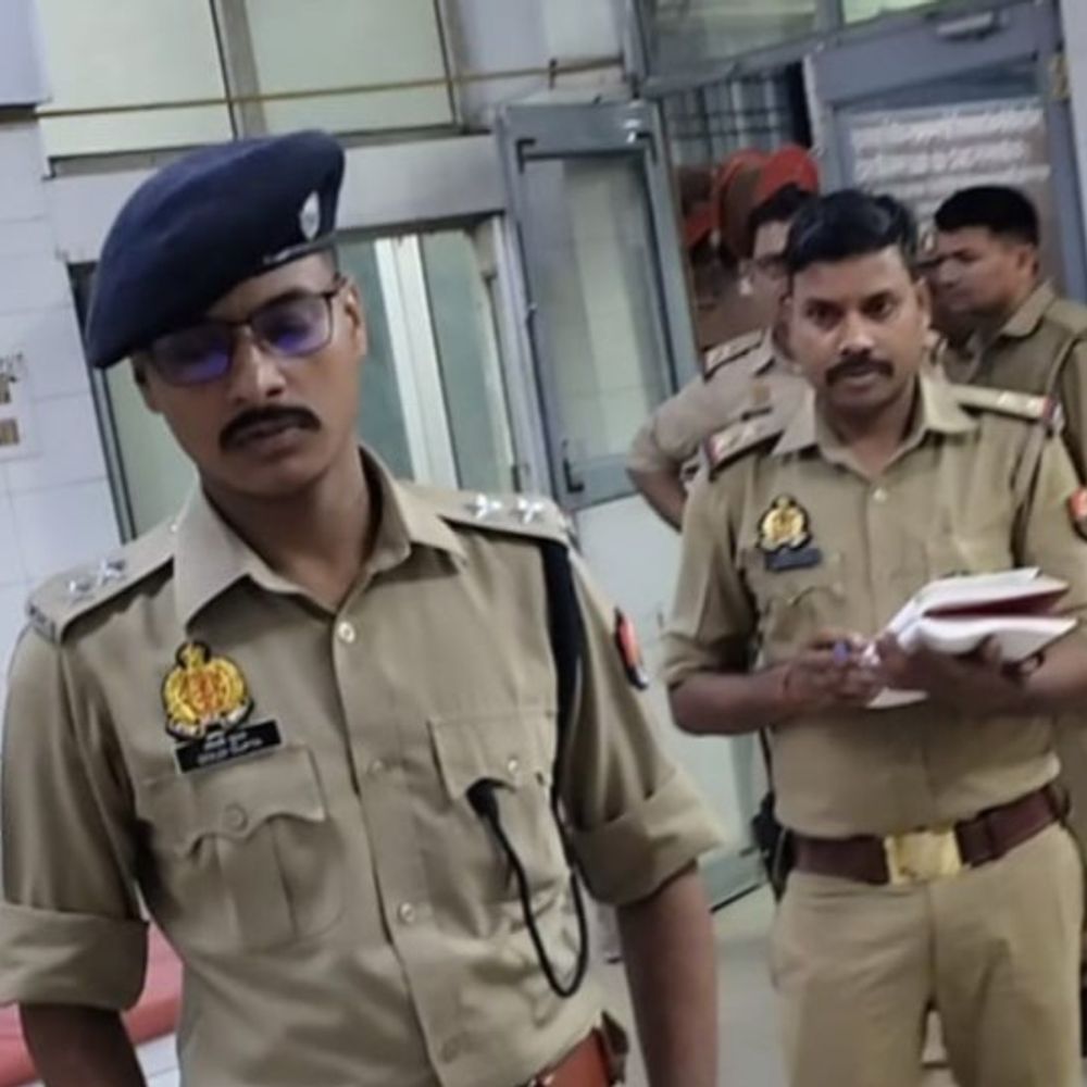 जौनपुर में पुलिस मुठभेड़ में शातिर बदमाश गिरफ्तार:हत्या, लूट समेत चार थानों में कई मुकदमे दर्ज