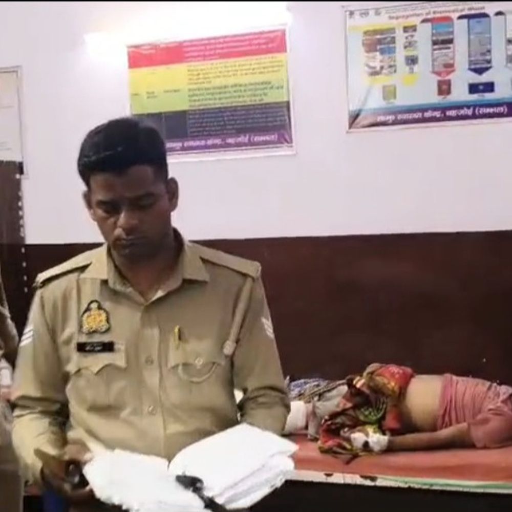 गंगा एक्सप्रेस-वे पर ट्रक ने DCM में मारी टक्कर:  ड्राइवर की मौत, मेरठ से प्रयागराज जाते समय हुआ हादसा – Sambhal News