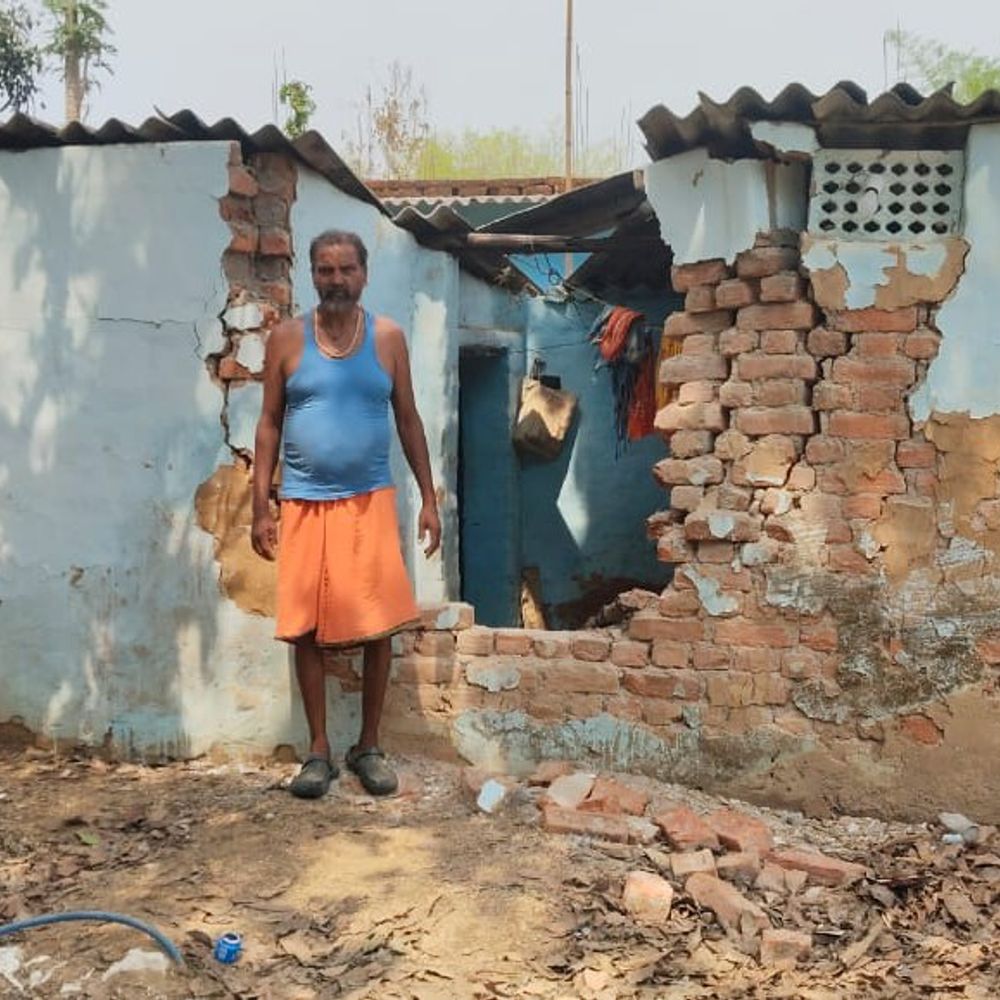 गुमला में जंगली हाथी ने घर तोड़ा, बच्चा घायल:  बूढ़ीपाठ गांव में घटना, अनाज-फसल भी बर्बाद; दहशत में जी रहे ग्रामीण – Gumla News