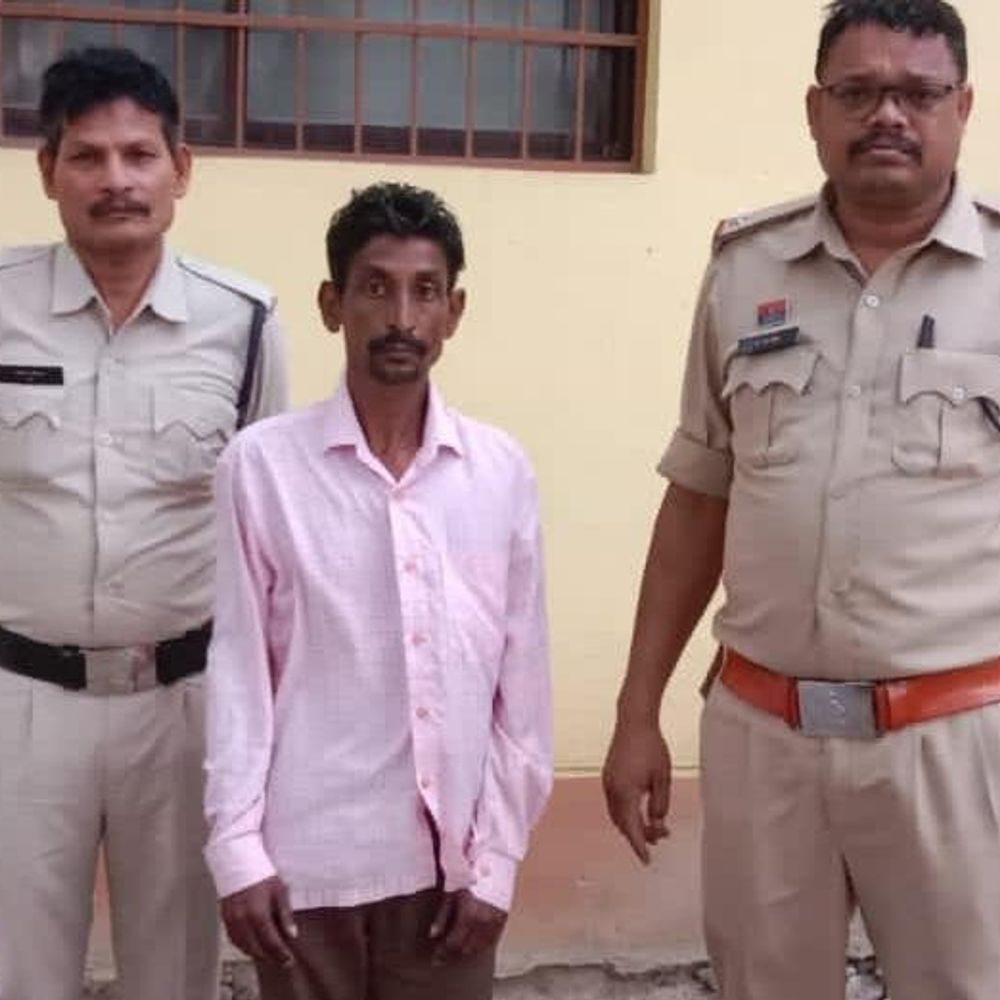 धमतरी में गाय से अप्राकृतिक कृत्य का मामला:  आरोपी गिरफ्तार, वीडियो वायरल होने पर हिंदू संगठन आक्रोशित – Dhamtari News
