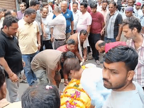 लेनदेन के झगड़े में हुआ था होजरी दुकानदार का मर्डर:  हत्यारोपी ने एक लाख उधार दिए थे, 18 संदिग्ध उठाए गए, सील हुआ रेस्टोरेंट – Kanpur News
