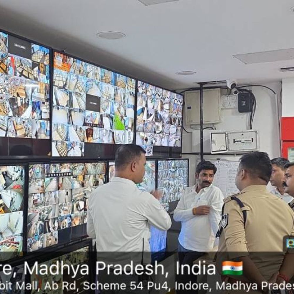 पुलिस ने किया मॉर्ल्स का सिक्योरिटी ऑडिट:मॉर्ल्स में सिक्योरिटी गार्ड्स को ट्रेनिंग, बताया संदिग्ध को कैसे पहचानें