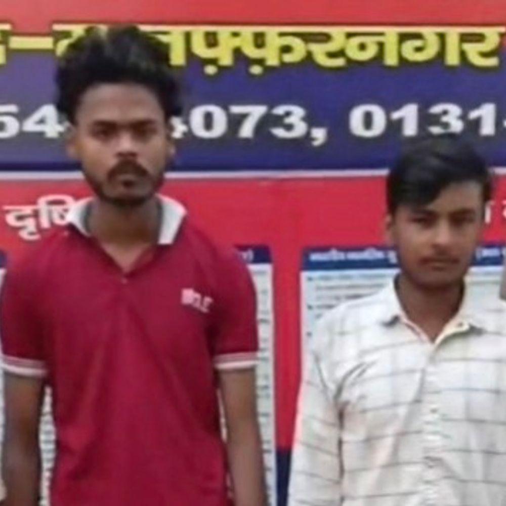 नंबर प्लेट हटाकर चकमा देने की कोशिश, आरोपी गिरफ्तार:मुजफ्फरनगर में वाहन चेकिंग में पकड़ी गई चोरी की बाइक