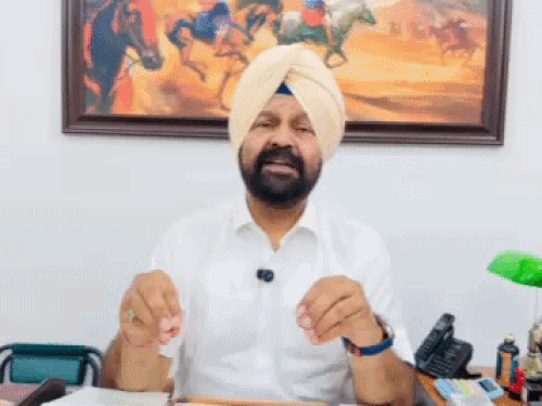 मोहाली में नाके पर AAP विधायक को रोका:  डिंपी ने लगाए बदसलूकी के आरोप, SSP से शिकायत के बाद ASI सस्पेंड – Mohali News