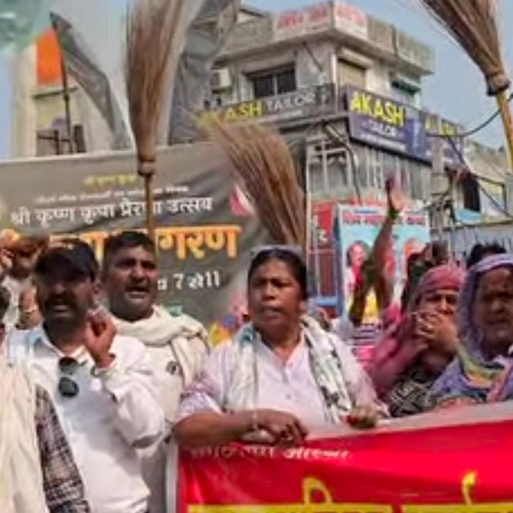 करनाल में सफाई कर्मचारियों ने कचरा उठान रोका:  11वें दिन भी हड़ताल जारी, पुलिस तैनात; बोले-मांगे पूरी होने तक नहीं उठाएंगे – Gharaunda News