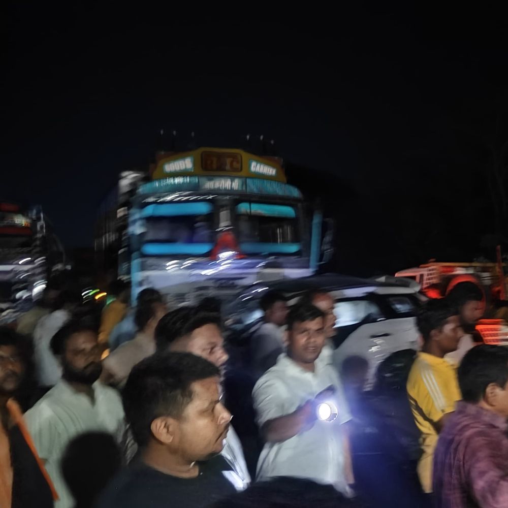 दनुआ घाटी में फिर हादसा; आपस में टकराई 6 गाड़ियां:  आधी रात घाटी में मची अफरा-तफरी, कई लोग हुए घायल, 3 घंटे बंद रहा हाइवे – Hazaribagh News