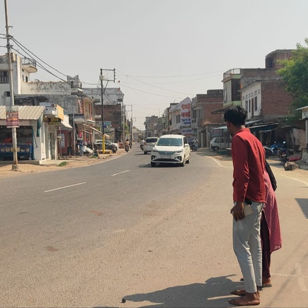 आजमगढ़ में 37 डिग्री पहुंचेगा आज का तापमान:सुबह से ही निकली है कड़ाके की धूप, 7 दिन की राहत के बाद भीषण गर्मी