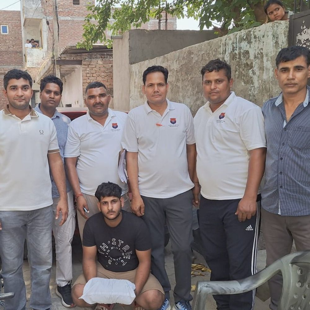 पलवल में यूपी का नशा तस्कर अरेस्ट:  तलाशी में मिला गांजा, बुलेट बाइक जब्त, घर से चला रहा था कारोबार – Palwal News
