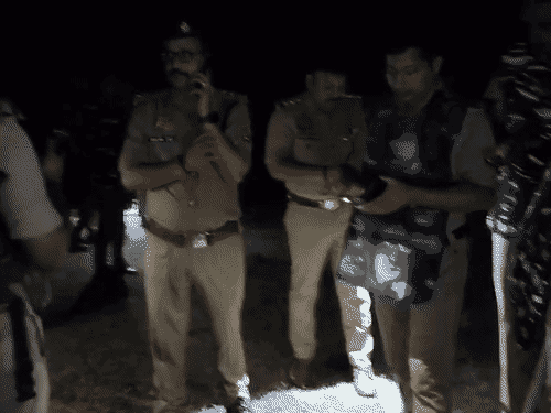 होजरी कारोबारी का मर्डर करने वाले का एनकाउंटर:  गंगा बैराज में झाड़ियों में छिपकर पुलिस पर की फायरिंग, पैर में लगी गोली, तमंचा बरामद – Kanpur News