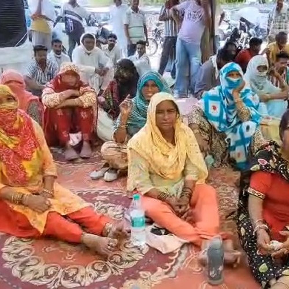 बठिंडा में सफाई कर्मचारियों का धरना आठवें दिन जारी:  अकुशल कर्मचारियों को पक्का करने की मांग पर बाजारों में रोष मार्च – Bathinda News