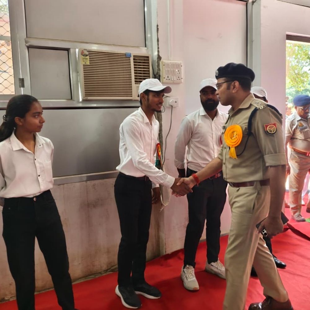 गोंडा में 51वीं जूडो क्लस्टर प्रतियोगिता का आगाज:10 जिलों की टीमें ले रहीं भाग, पहले दिन गोंडा पुलिस खिलाड़ियों का दबदबा