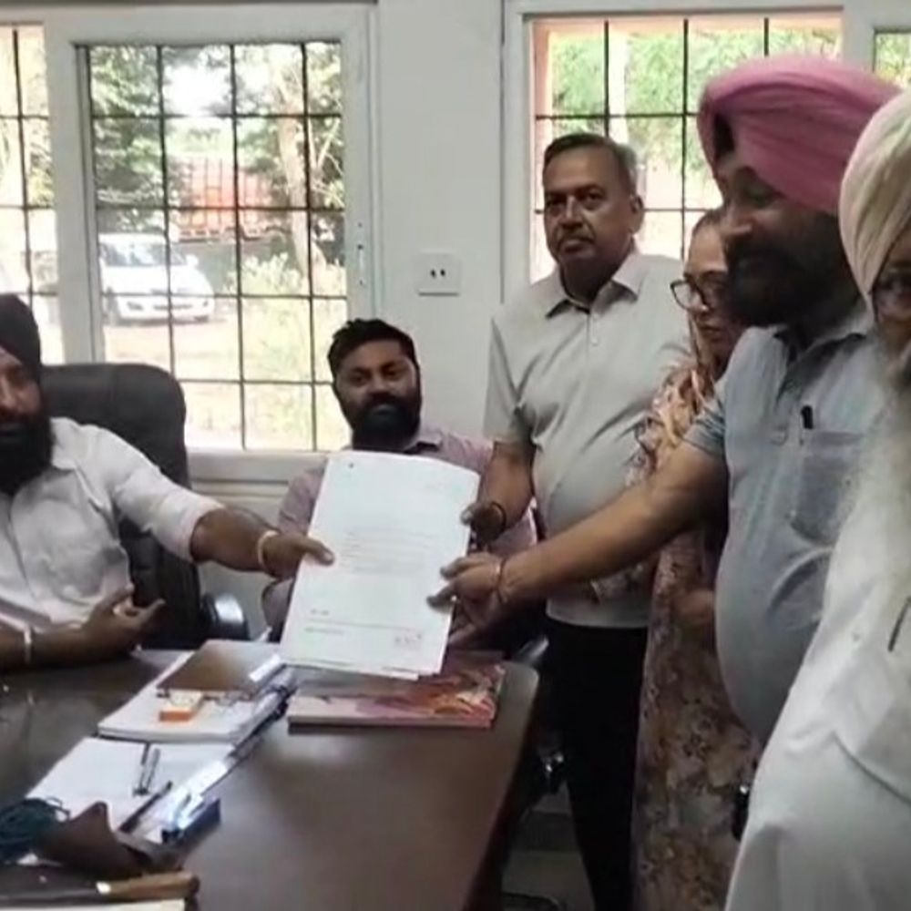 धूरी नगर-परिषद चुनाव, भाजपा के 11 कैंडिडेट ने पर्चे भरे:  पार्टी नेता ओंकार सिंह का दावा- सभी 21 वार्ड सीटों पर होगी जीत – Sangrur News