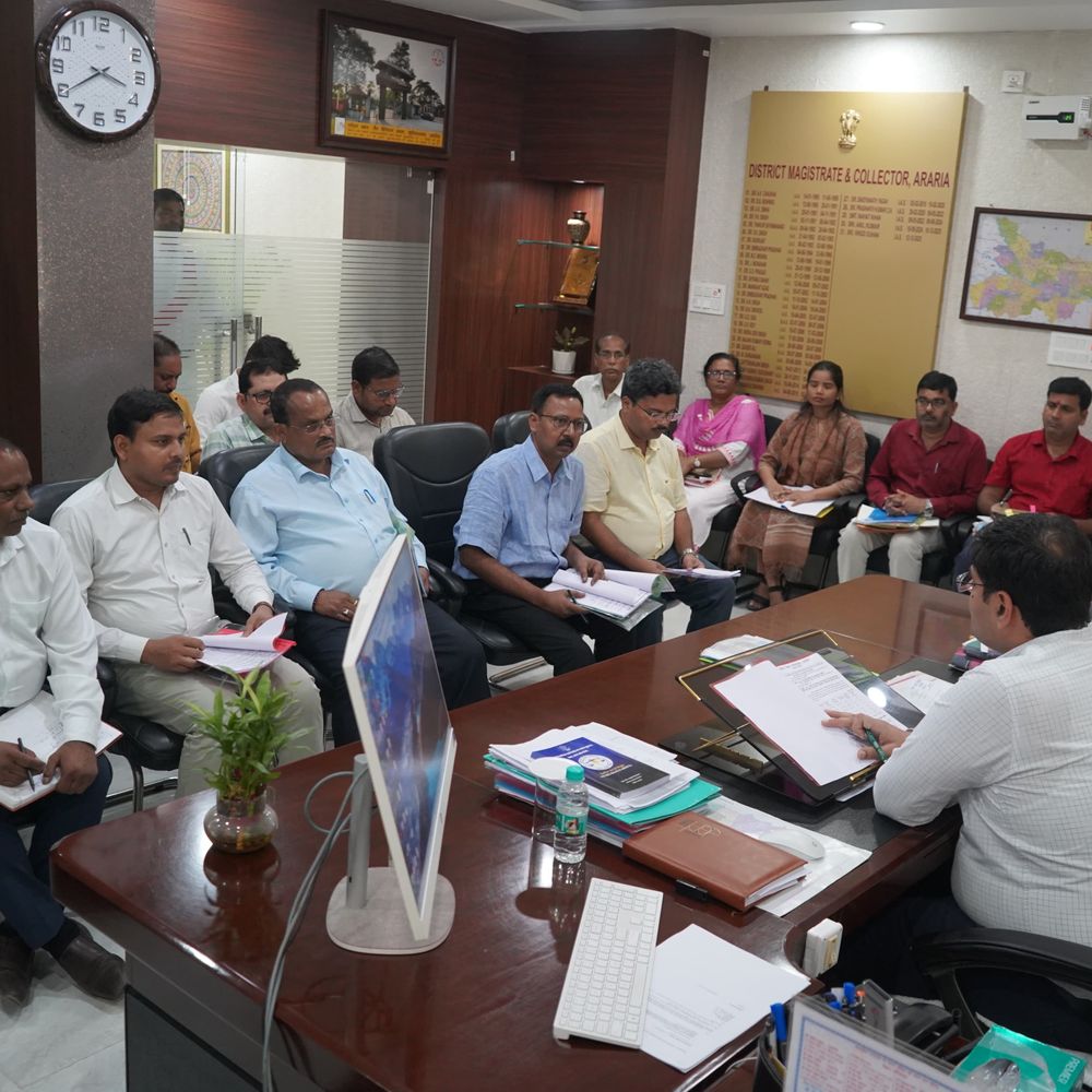 DM ने डायट में संचालित प्रशिक्षण कार्यक्रमों की ली जानकारी:  अररिया में बजट, स्कूल सुविधाओं पर दिए अहम निर्देश; अधिकारियों को अनुपालन का दिया आदेश – Araria News