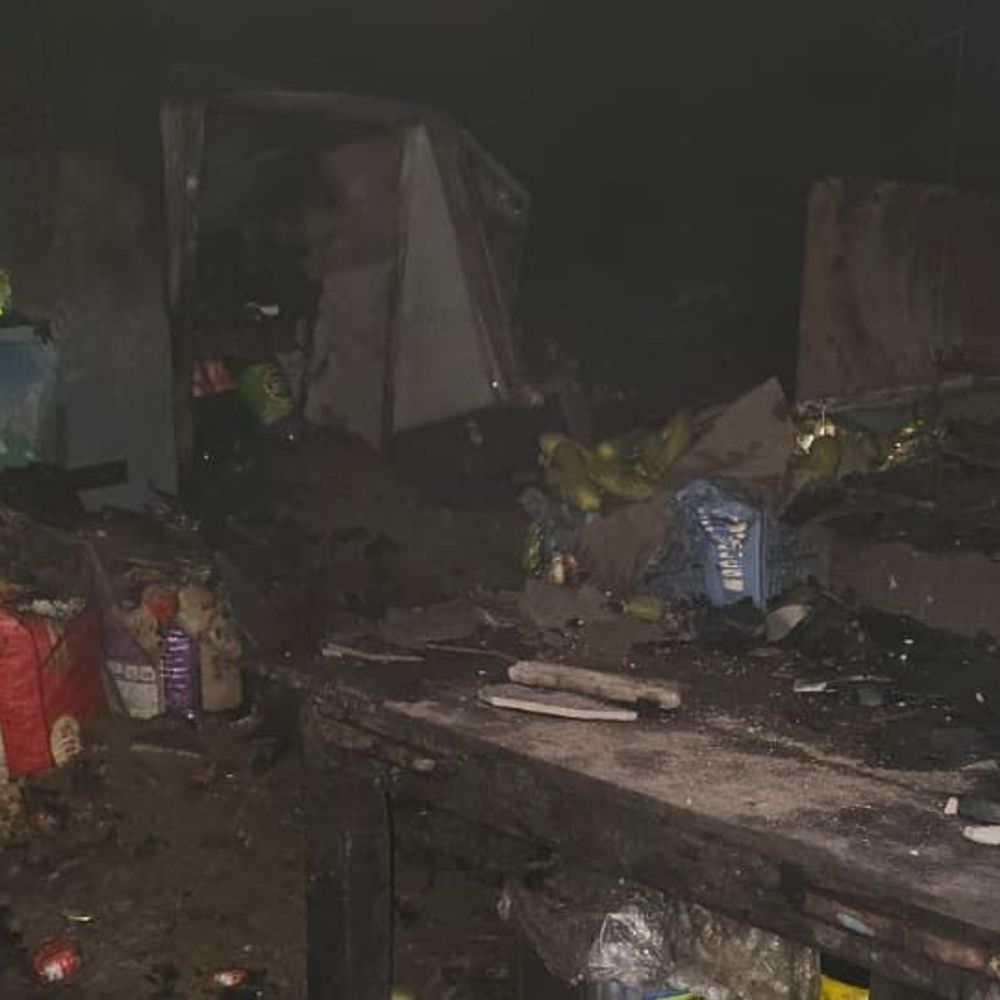हांसी में किरयाना स्टोर में लगी आग:  पड़ोसी ने दी दुकानदार को सूचना, लाखों का सामान जला, शॉर्ट सर्किट से हुआ हादसा – Hansi News