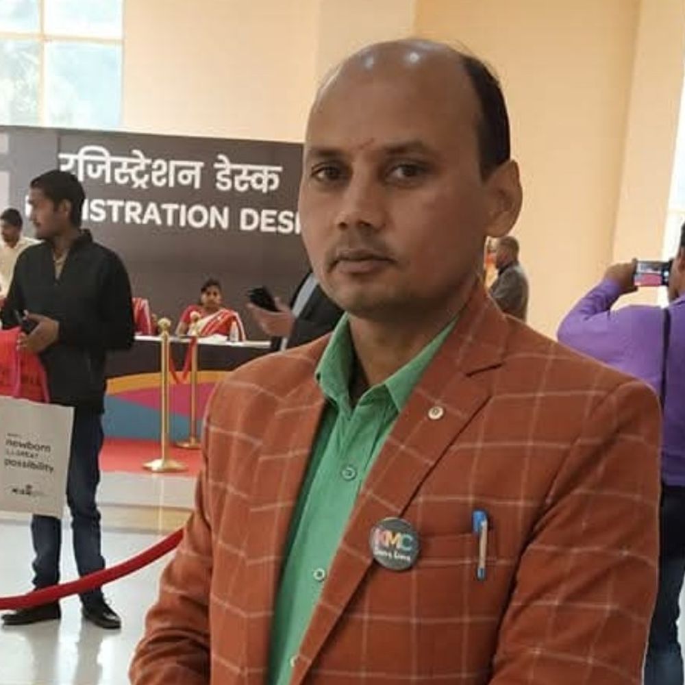 विवादों में रहे डॉक्टर की कुरावली CHC में तैनाती:मैनपुरी में डॉ. मुनेन्द्र सिंह चौहान को चिकित्सा अधीक्षक का दायित्व, जेपी वर्मा का स्थानांतरण