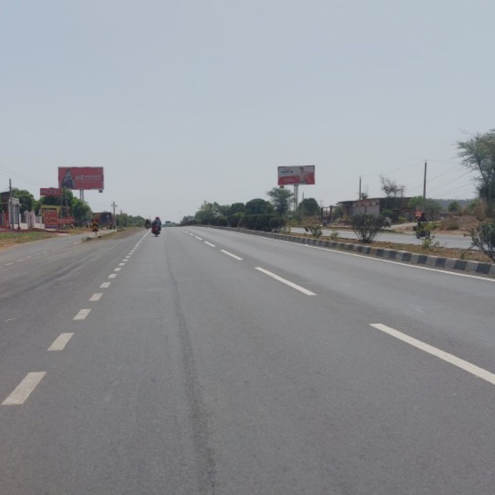 दौसा में पारा 43 डिग्री पहुंचा:  धूप और लू सताने लगी, दोपहर में सड़कों पर सन्नाटा – Dausa News