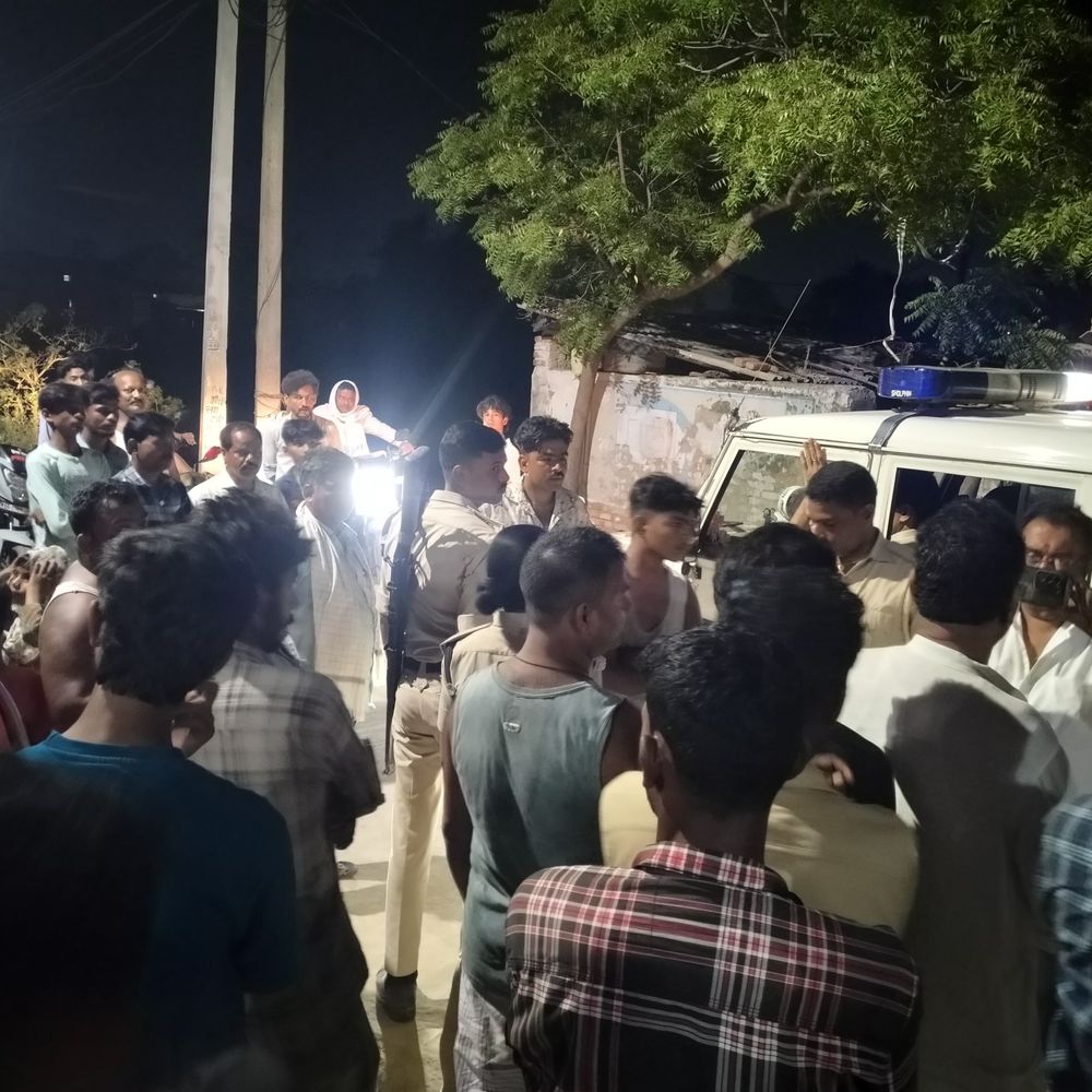 दरभंगा में दो पक्षों के बीच मारपीट और पथराव:  रास्ता खाली कराने को लेकर बढ़ा विवाद, ग्रामीणों का आरोप- सूचना देने के बाद भी लेट से पहुंची पुलिस – Darbhanga News