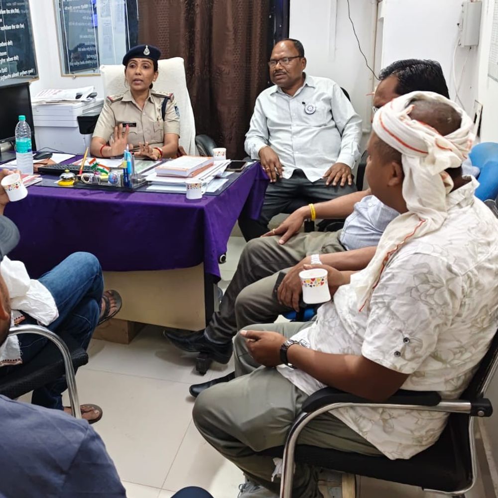 नशीली कफ सिरप पर प्रशासन सख्त:  कुसमी के मेडिकल संचालकों को थाने में विशेष निर्देश दिए – Sidhi News