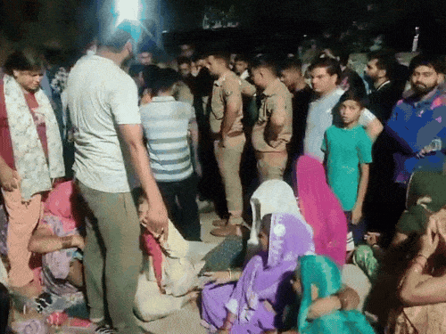 आगरा में वाटर पार्क में डूबा 8 साल का बच्चा:  माता-पिता तलाशते रहे, 1 घंटे बाद शव पूल में उतरता मिला – Agra News
