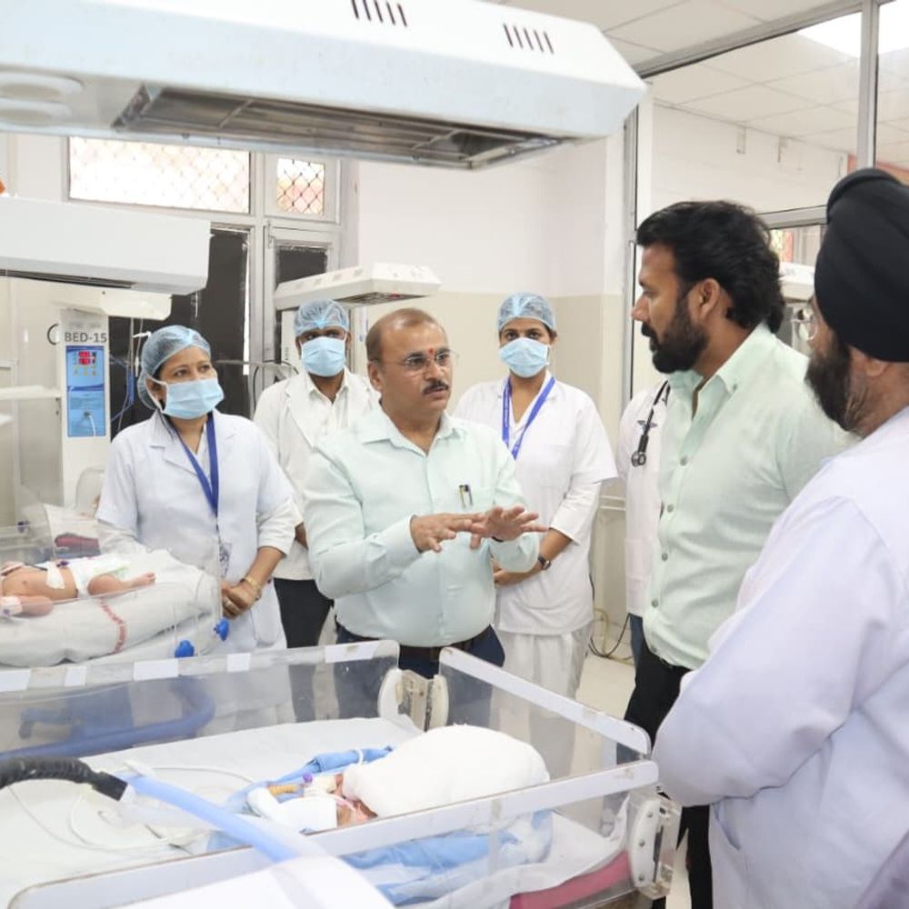 सहारनपुर में लैक्टेशन मैनेजमेंट यूनिट शुरू:समय से पहले जन्मे नवजातों को मिलेगा सुरक्षित पोषण, DM ने किया शुभारंभ