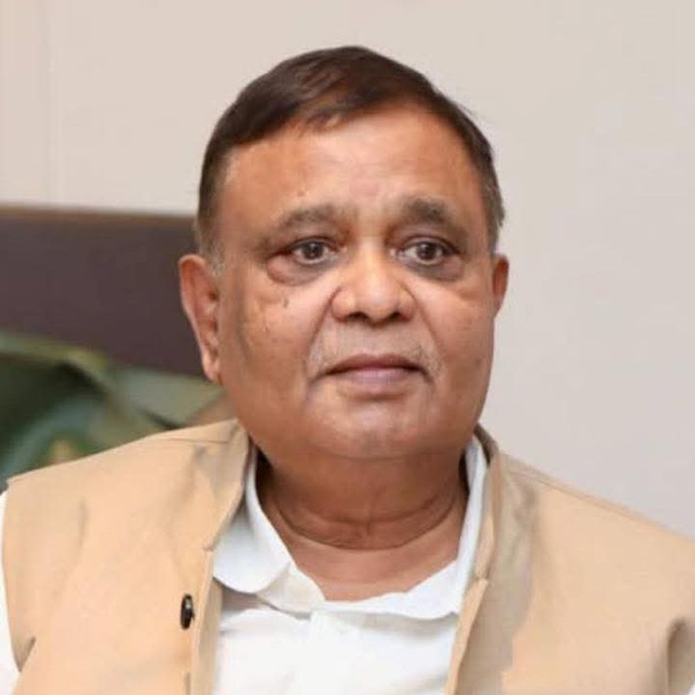 आवारा कुत्तों पर सुप्रीम कोर्ट सख्त:स्कूल-अस्पताल जैसे इलाकों से हटाने के आदेश, गाजियाबाद BJP सांसद ने फैसले का स्वागत किया