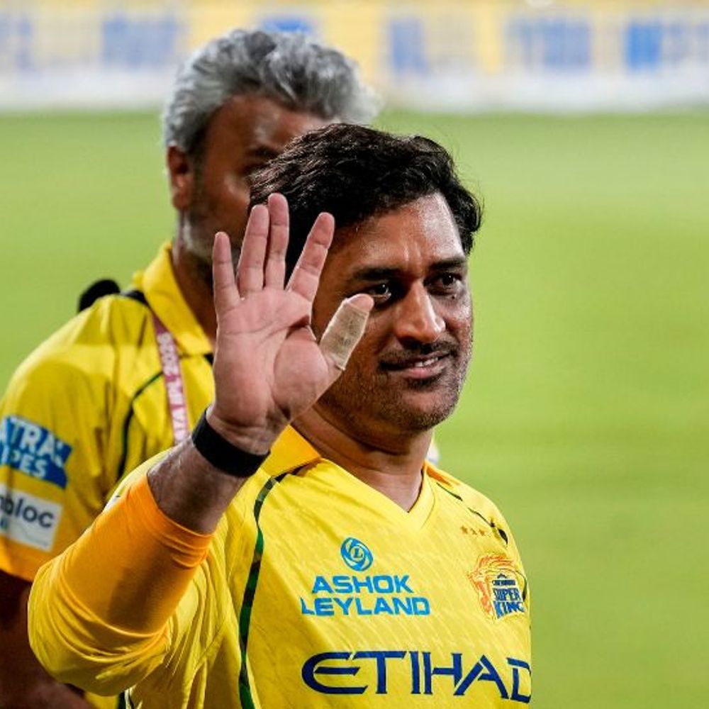 रैना ने धोनी के रिटायरमेंट पर अपडेट दिया:माही ने मुझसे कहा- मेरा शरीर थोड़ा कमजोर है; पूर्व कप्तान इस IPL में नहीं खेल सके