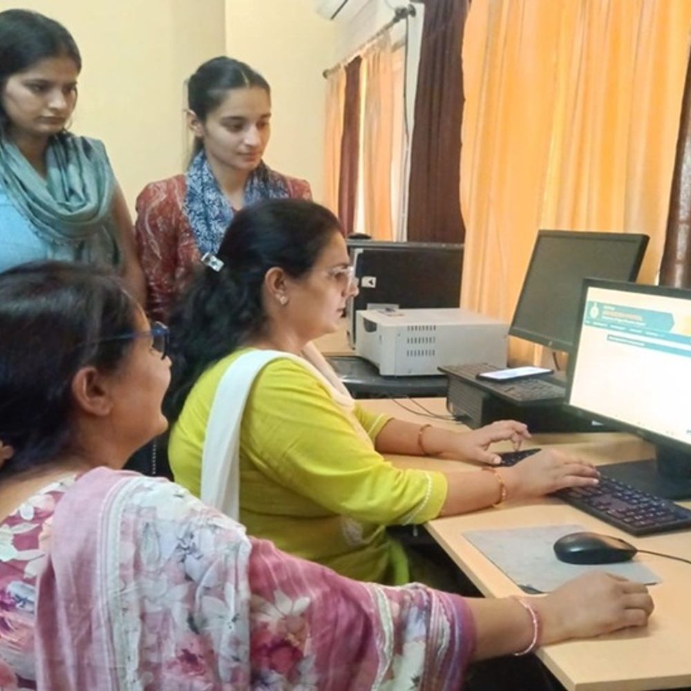 स्नातक प्रथम वर्ष एडमिशन के लिए आवेदन 31 तक:  कॉलेजों में बनाए कंप्यूटर सेल, जहां निशुल्क अप्लाई कर पाएंगे विद्यार्थी, 12वीं रिजल्ट आने के बाद बढ़ी संख्या – Bhiwani News