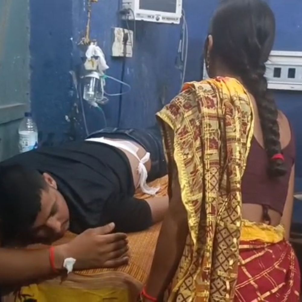 नवादा में युवक पर चाकू से हमला:शादी के पुराने विवाद में 1 साल बाद लिया बदला,घर से मार्केटिंग के लिए निकला था