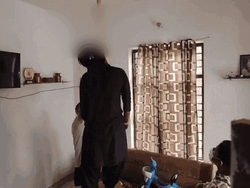 कुरुक्षेत्र में साथ काम करने वाले युवक से हुआ अफेयर:  प्रेमी छोड़कर गया तो लगाई फांसी, नेपाल से आज आएंगे मृतका के भाई- भाभी – Kurukshetra News