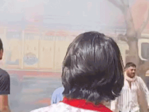 नूंह के तिगरा-अलीपुर में लगी आग:  सामान से भरा कैंटर भी चपेट में आया, पशुओं का चारा और छप्पर भी जला – Nuh News