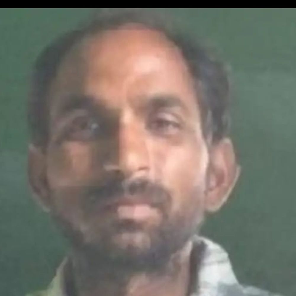 हाथरस में युवक की हत्या का मामला:एक किशोर सहित दो की गिरफ्तारी, अन्य की तलाश में दबिश