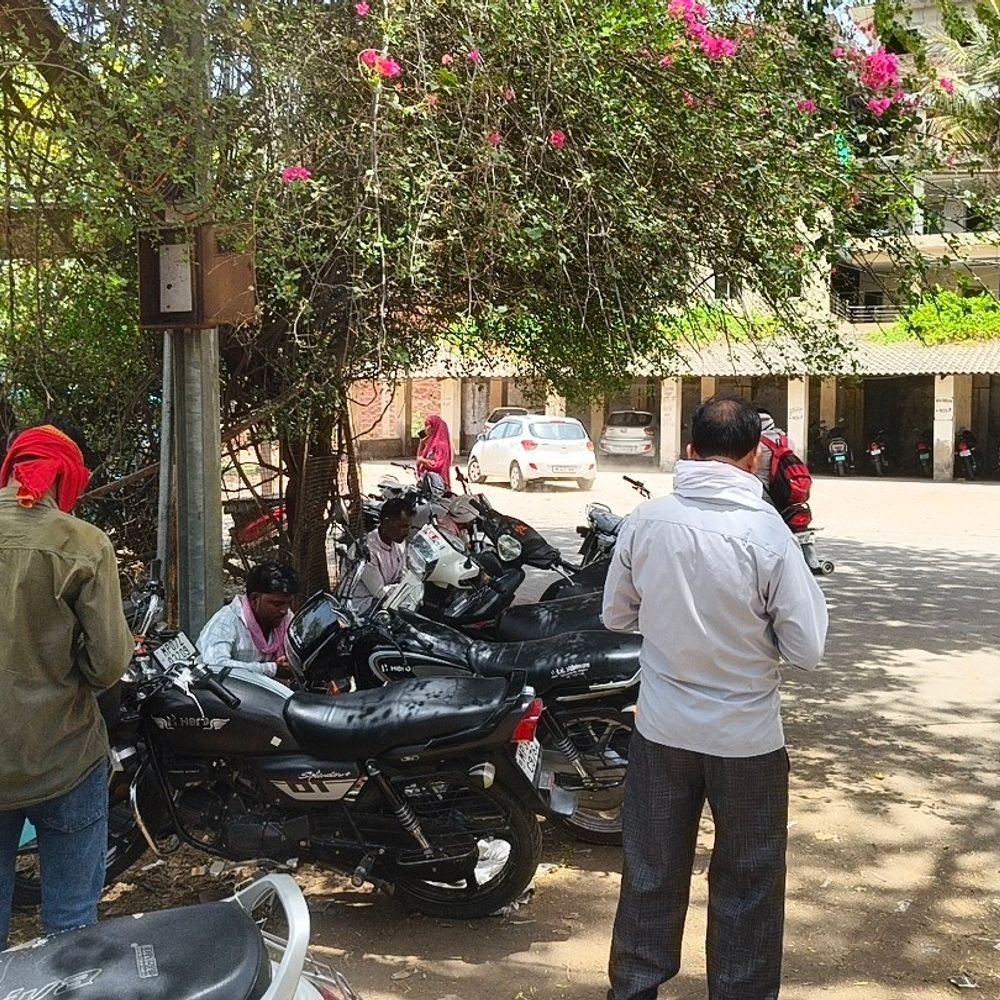 राजस्थान की गर्म हवाओं से दतिया तपने लगा:नौतपा शुरू होते ही बढ़ी गर्मी, सीजन की सबसे गर्म रात में पारा 32 डिग्री पहुंचा